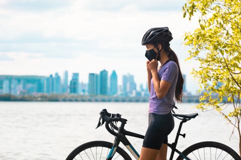 cyclist with mask